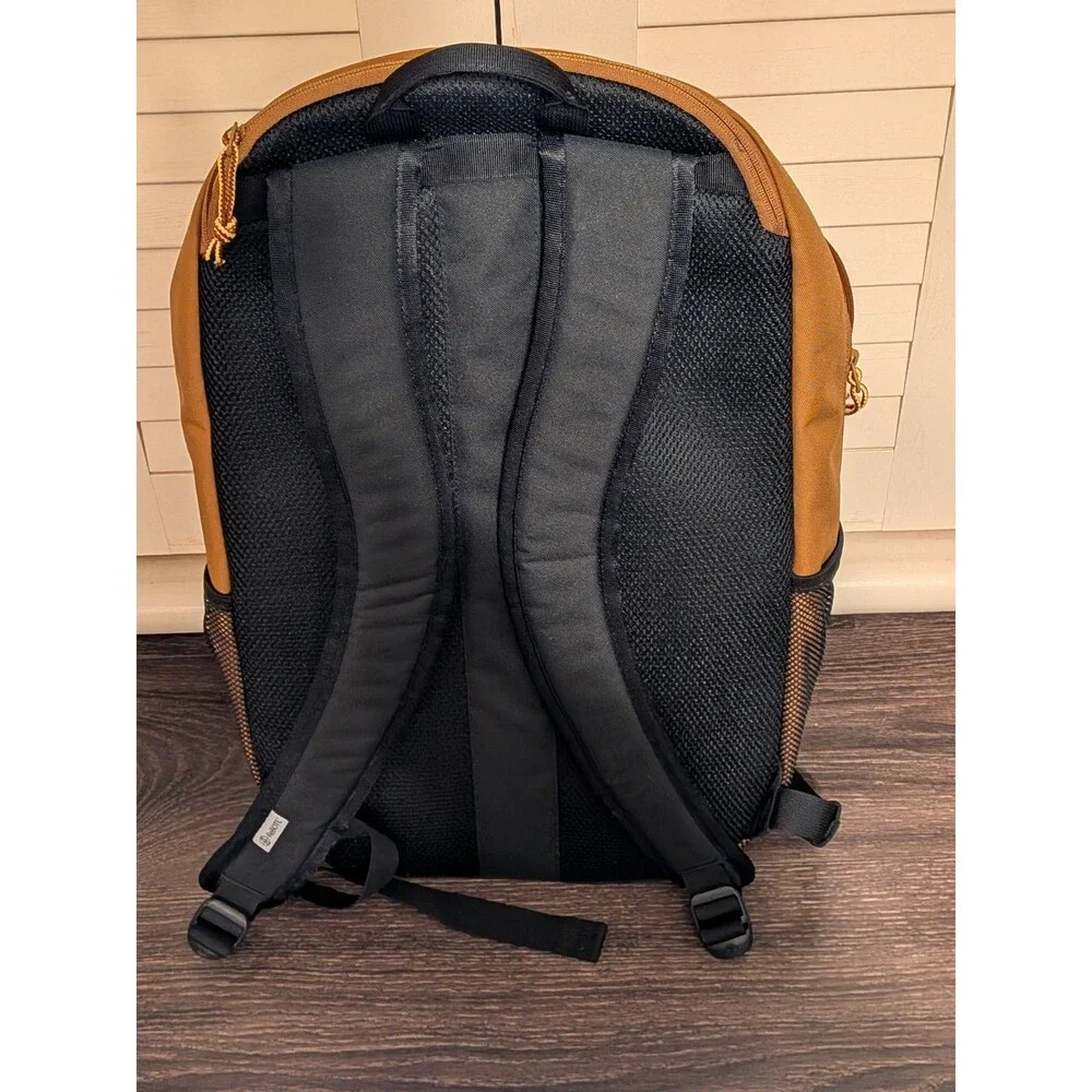 Timberland Calverton Backpack Brown-Black/20.5in x 12.6 x 6.7 / 26 Liter Volume